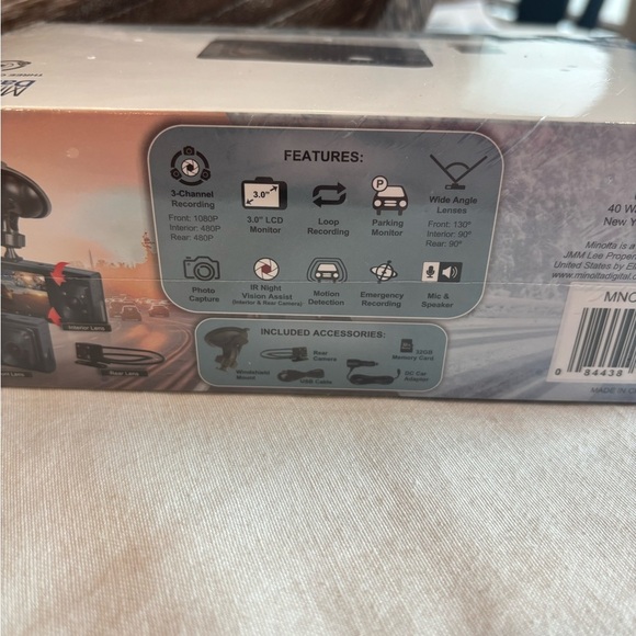 Minolta Dash Cam • Three Channel Dash Cam • 1080P Front + 480P Interior • New - Picture 2 of 6